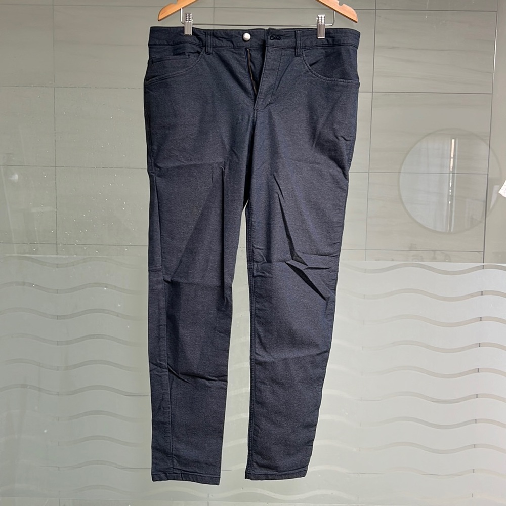 Dark blue tech lululemon pants, size 34 waist, 32 length, slim fit, ABC pant